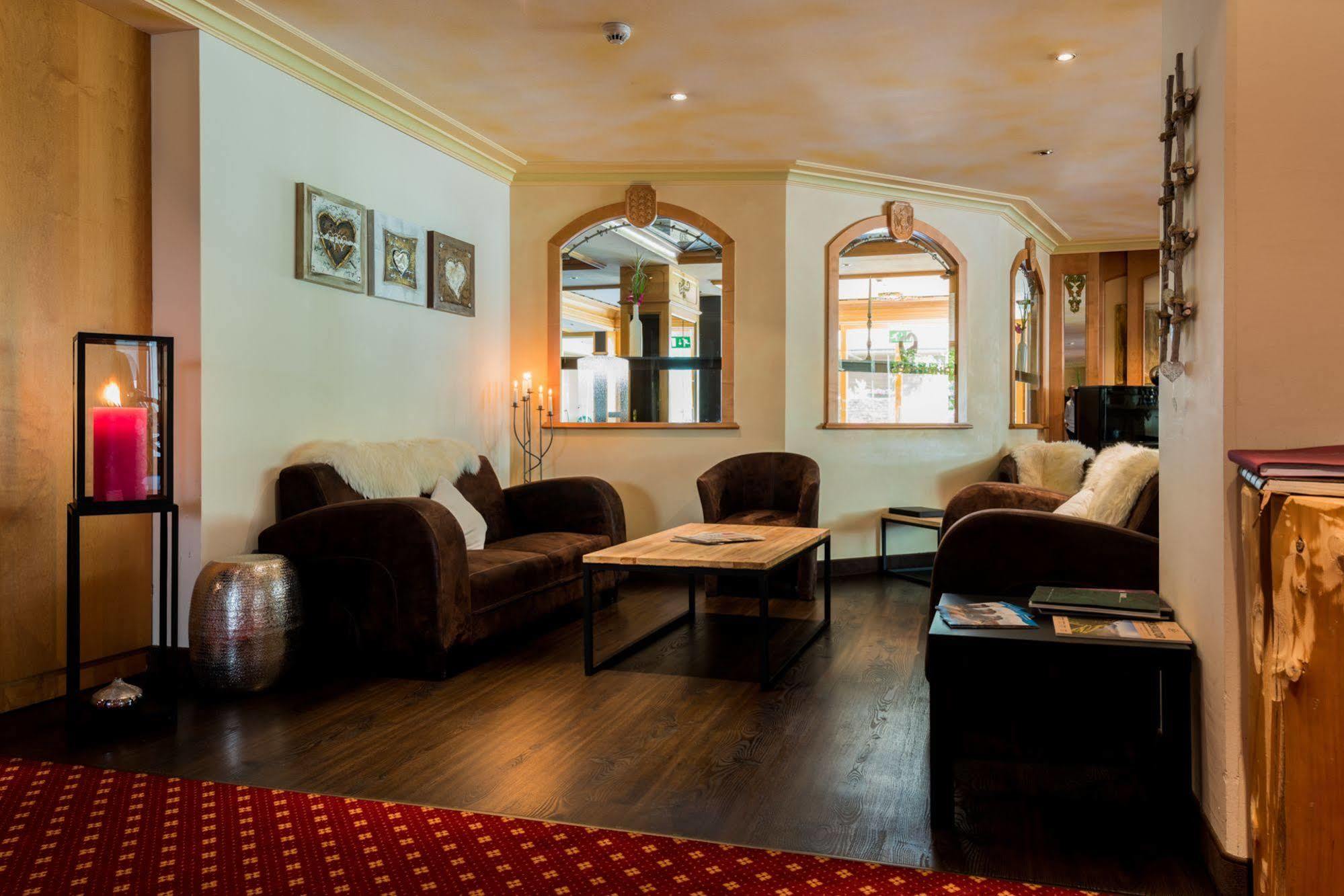 Hotel Quellenhof Leukerbad Ngoại thất bức ảnh